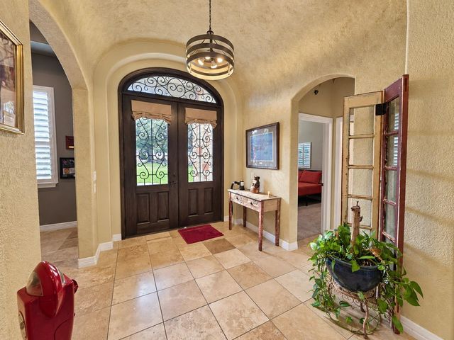 158 High River Ranch DR, Liberty Hill, TX 78642