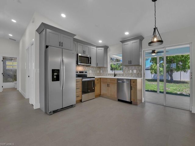 2509 Academy BLVD, Cape Coral, FL 33904