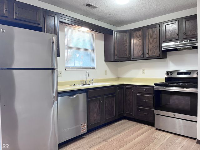 4461 Pepperidge Circle, Indianapolis, IN 46235