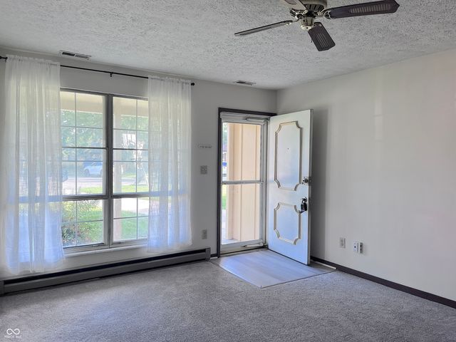 4461 Pepperidge Circle, Indianapolis, IN 46235