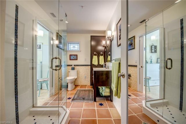 2702 Bruce ST, Matlacha, FL 33993