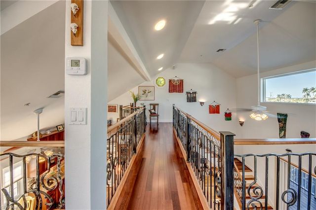 2702 Bruce ST, Matlacha, FL 33993