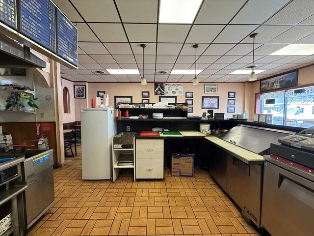2420 Massachusetts Avenue, Cambridge, MA 02140