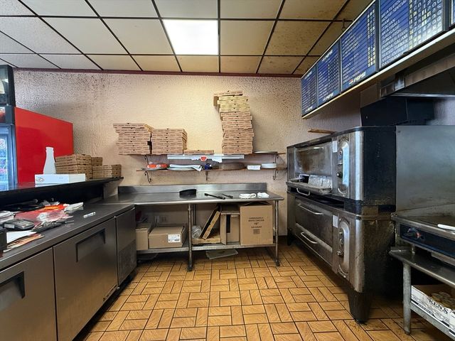 2420 Massachusetts Avenue, Cambridge, MA 02140