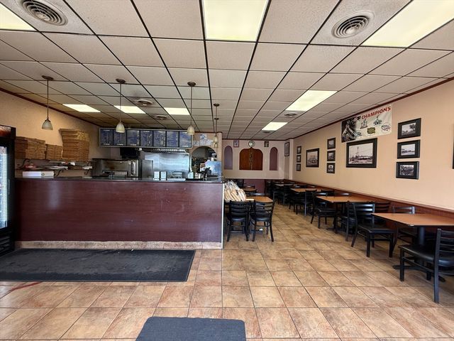 2420 Massachusetts Avenue, Cambridge, MA 02140