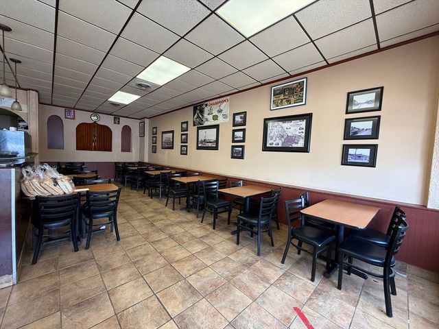 2420 Massachusetts Avenue, Cambridge, MA 02140