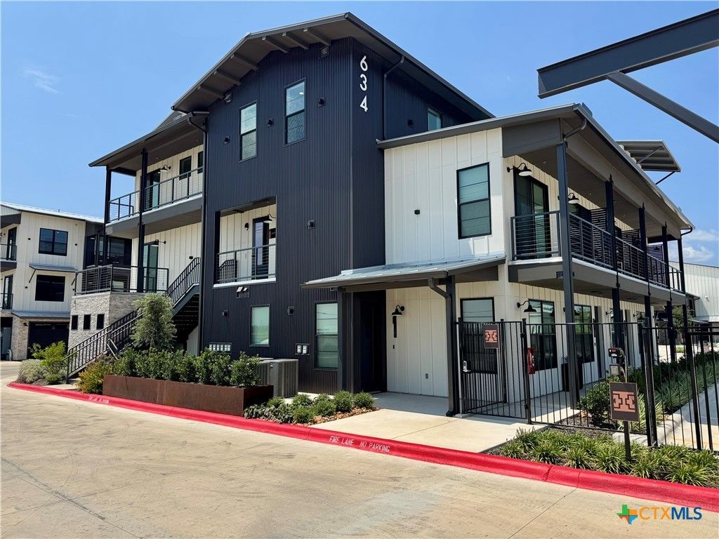 634 Central Parkway 1207, New Braunfels, TX 78130