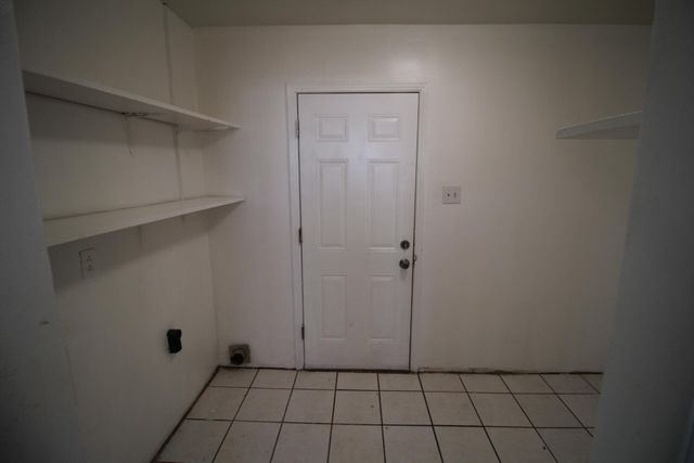 5725 WAYCROSS Avenue, El Paso, TX 79924
