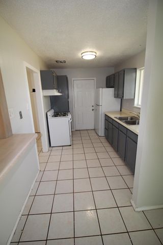 5725 WAYCROSS Avenue, El Paso, TX 79924