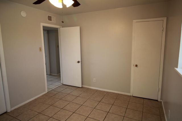 5725 WAYCROSS Avenue, El Paso, TX 79924