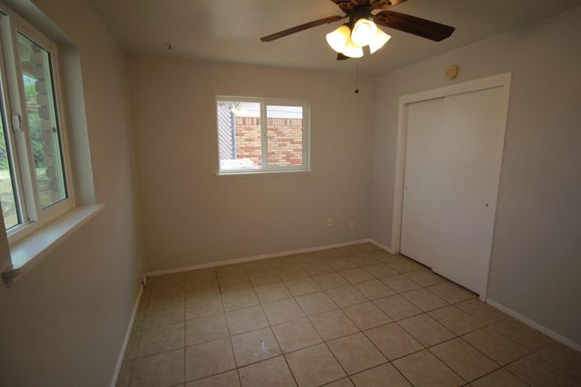 5725 WAYCROSS Avenue, El Paso, TX 79924