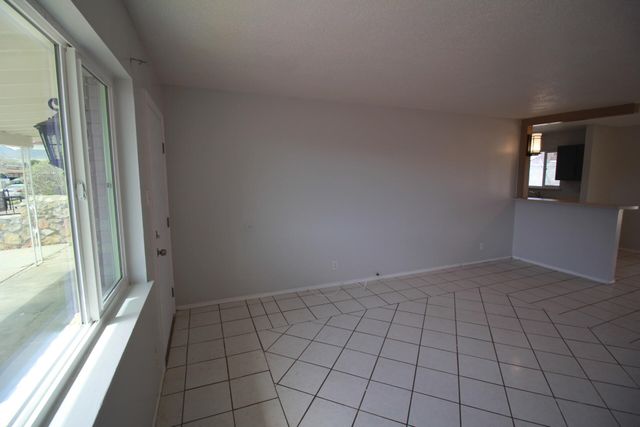 5725 WAYCROSS Avenue, El Paso, TX 79924