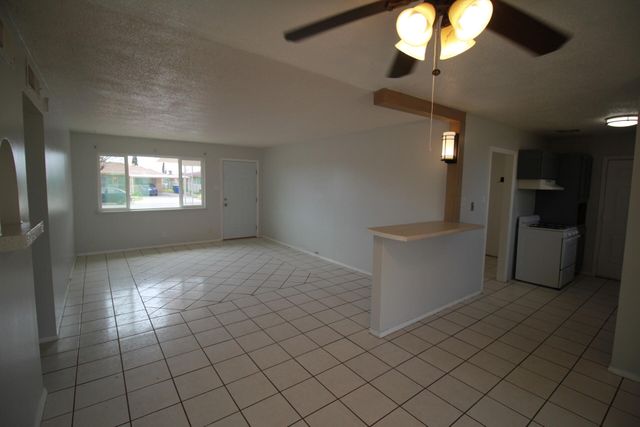 5725 WAYCROSS Avenue, El Paso, TX 79924