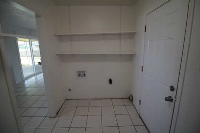 5725 WAYCROSS Avenue, El Paso, TX 79924