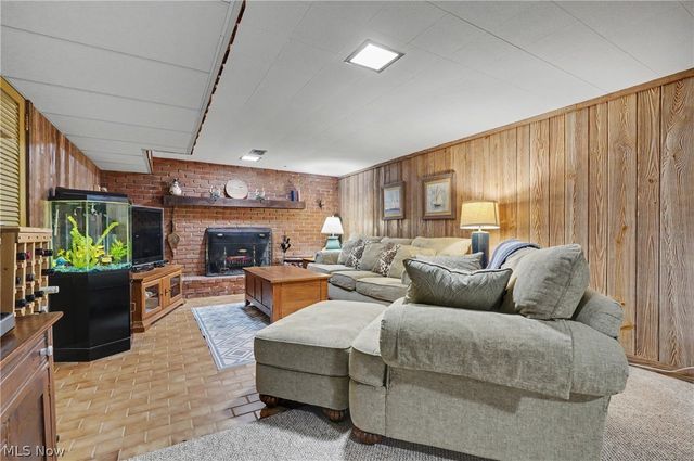 402 Broadview Road, Tallmadge, OH 44278