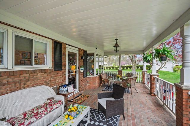 402 Broadview Road, Tallmadge, OH 44278