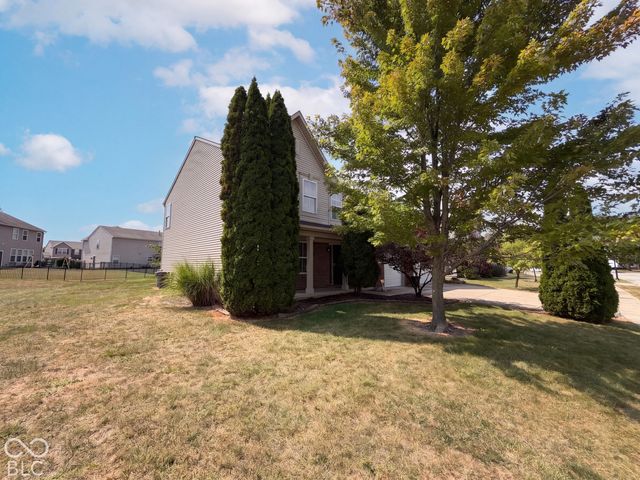 10605 Dunes Court, Indianapolis, IN 46239