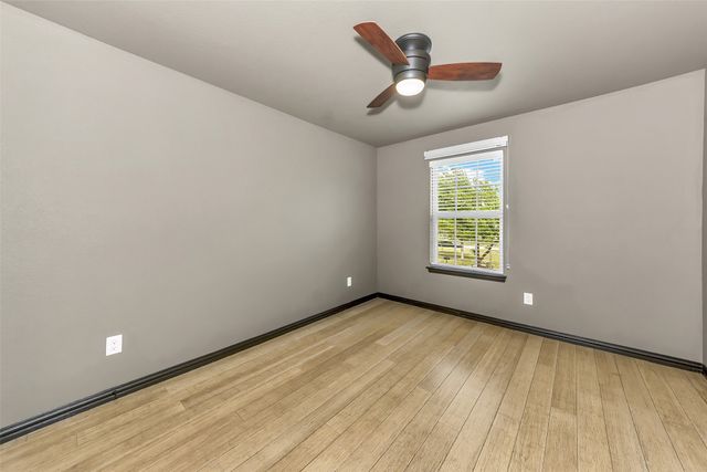 6928 Carrington Lane, Fort Worth, TX 76137