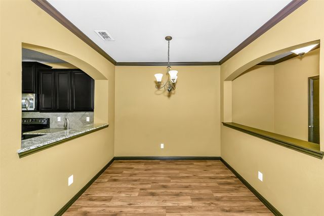 6928 Carrington Lane, Fort Worth, TX 76137