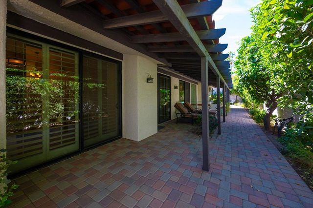 44017 Erie Court, Indian Wells, CA 92210