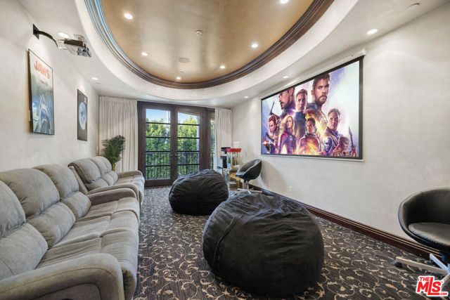 18607 Cassandra Street, Tarzana (los Angeles), CA 91356