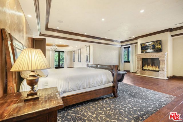 18607 Cassandra Street, Tarzana (los Angeles), CA 91356