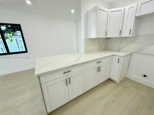 2501 NW 151st St, Miami Gardens, FL 33054