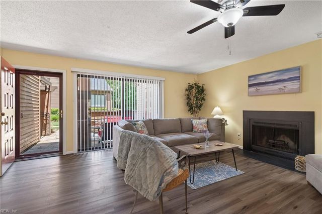 309 Bantry XRS, Virginia Beach, VA 23452