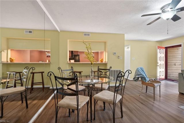309 Bantry XRS, Virginia Beach, VA 23452