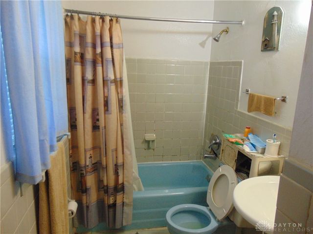 2628 Saint Charles Avenue, Dayton, OH 45410