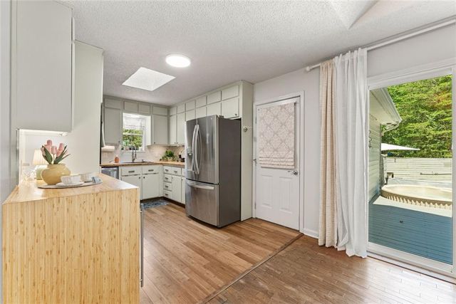 4126 Glenwood Drive, Gainesville, GA 30506