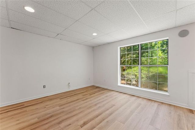 4126 Glenwood Drive, Gainesville, GA 30506