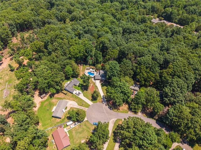 4126 Glenwood Drive, Gainesville, GA 30506