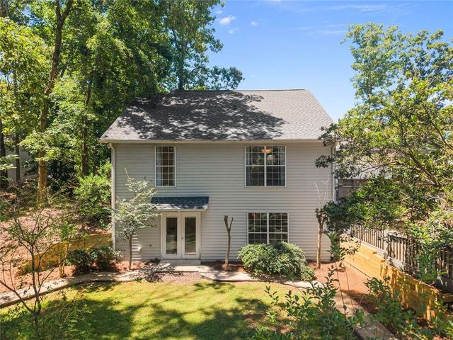 4126 Glenwood Drive, Gainesville, GA 30506