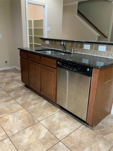 10 Quillwood Place, The Woodlands, TX 77354