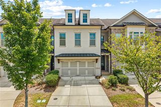 2028 Glenview Park Circle, Duluth, GA 30097