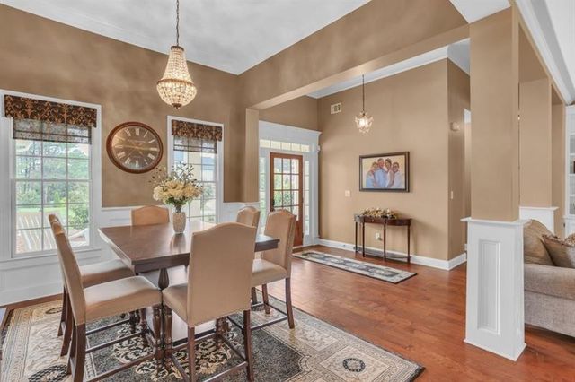 1006 Silver Thorne Drive, Loganville, GA 30052