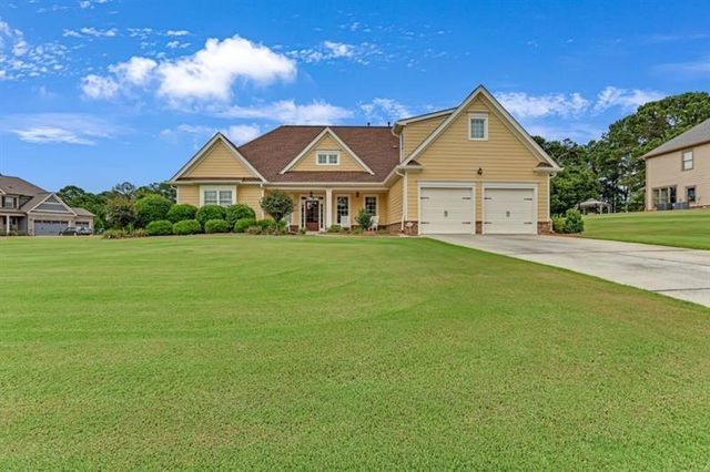 1006 Silver Thorne Drive, Loganville, GA 30052