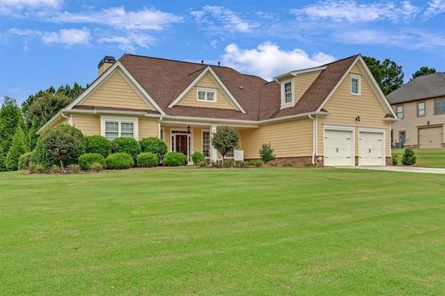 1006 Silver Thorne Drive, Loganville, GA 30052