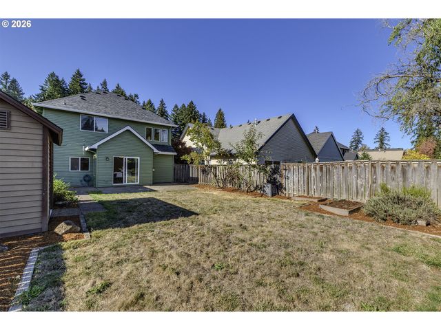 1536 Ne PARKSIDE Dr, Hillsboro, OR 97124