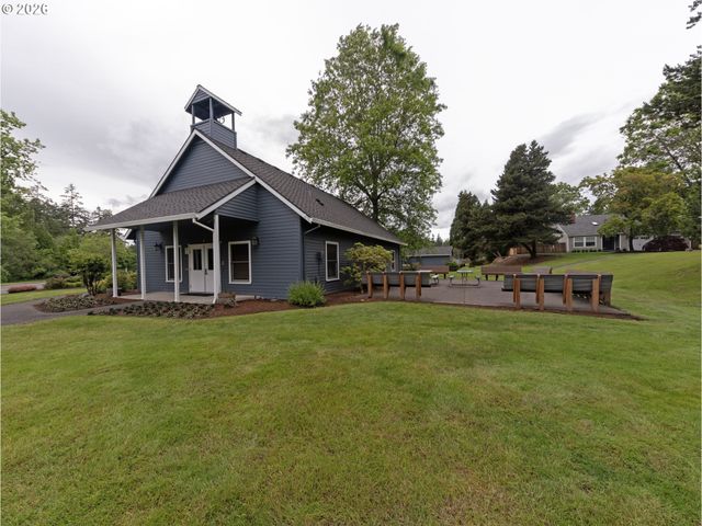 1536 Ne PARKSIDE Dr, Hillsboro, OR 97124