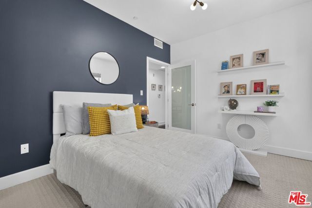 125 S Sweetzer Avenue PH2A, Los Angeles, CA 90048