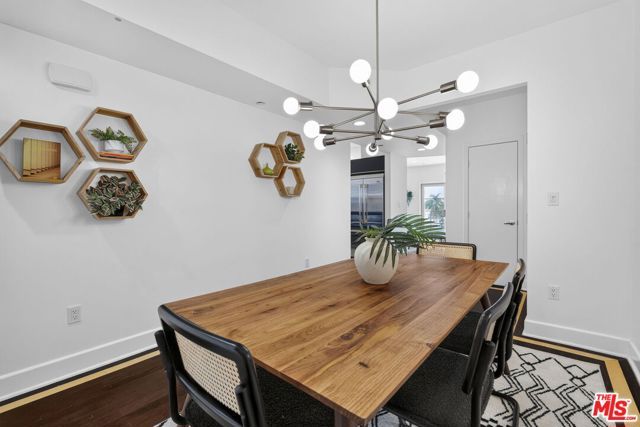 125 S Sweetzer Avenue PH2A, Los Angeles, CA 90048