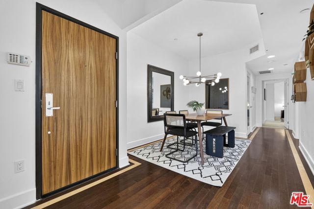 125 S Sweetzer Avenue PH2A, Los Angeles, CA 90048