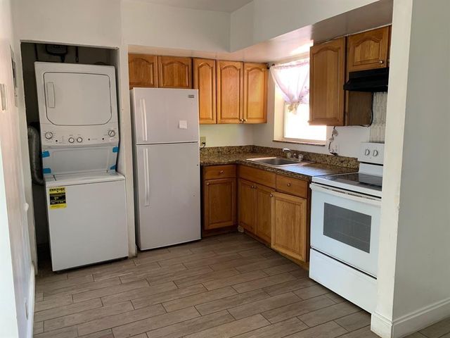 101 NE 41st Street F101, Oakland Park, FL 33334