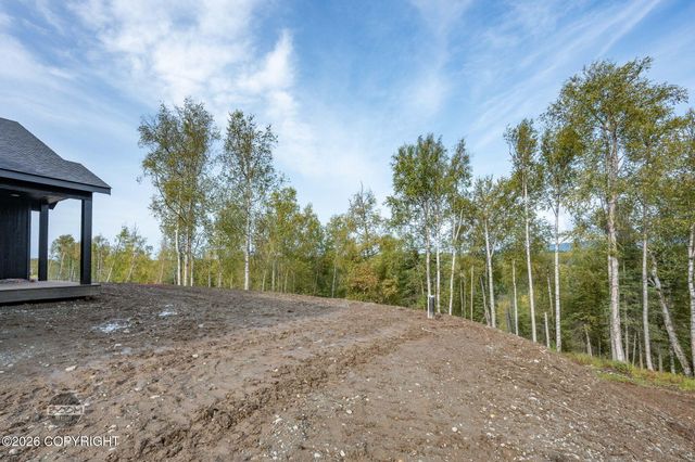 2609 W Longview Circle, Wasilla, AK 99654