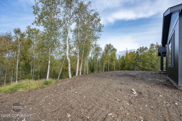 2609 W Longview Circle, Wasilla, AK 99654