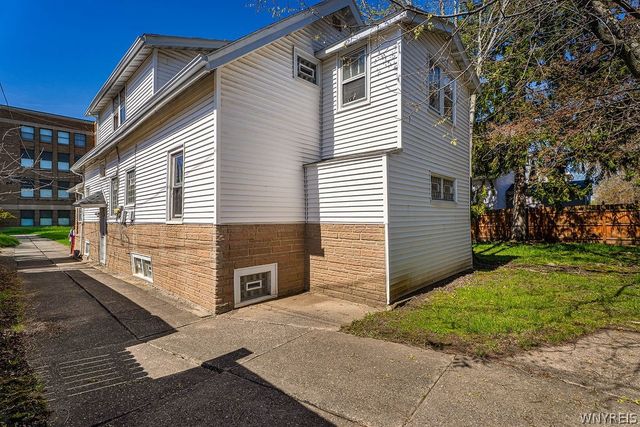 153 Columbus Avenue, Buffalo, NY 14220