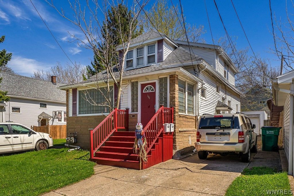 153 Columbus Avenue, Buffalo, NY 14220