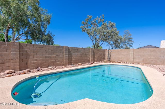 9148 W CANYON Drive, Peoria, AZ 85382